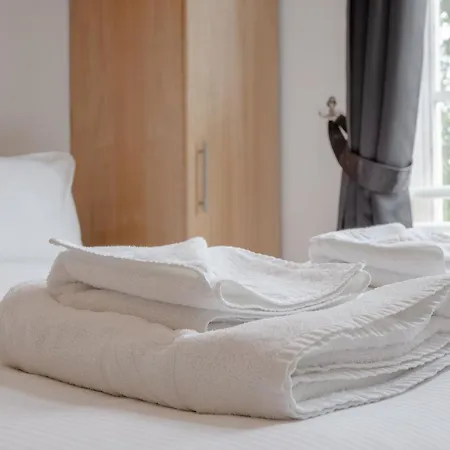 Large & 2bd Flat - Tower Hill Apartment London
