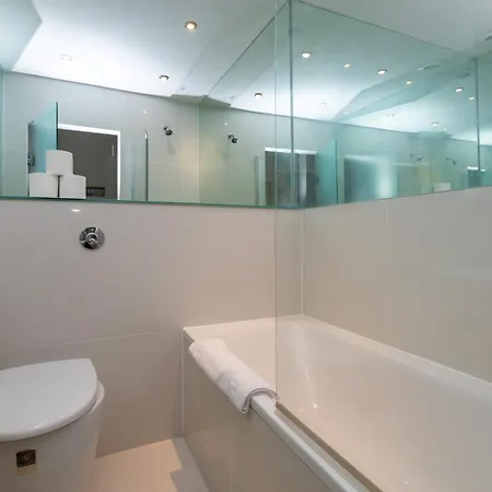 Modern Floor 2bd Flat - Kensington لندن