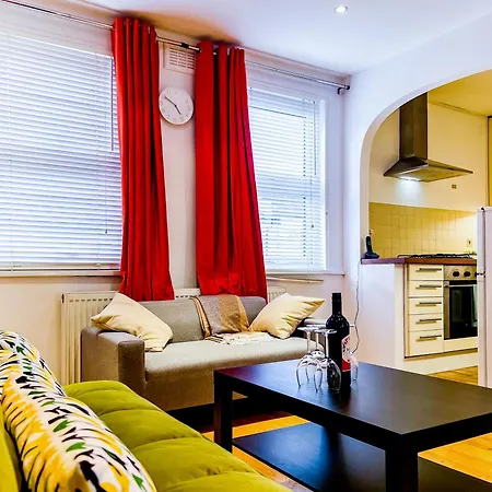 London Central Apartment * Londra