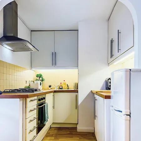 London Central Apartment * Londra