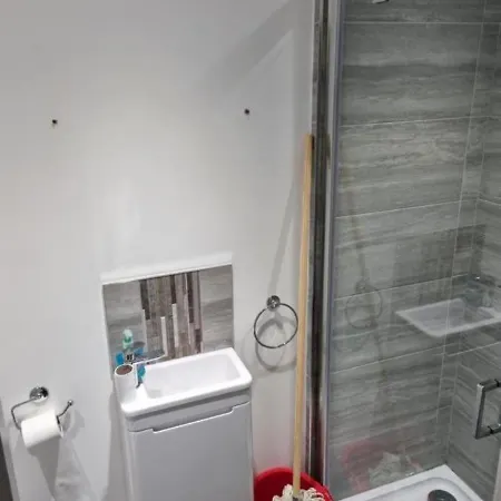 Guest house Chi's Dagenham