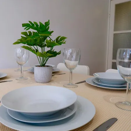 Chic 4-bed In Trendy Clerkenwell W Balcony And Walking Distance To Tube *