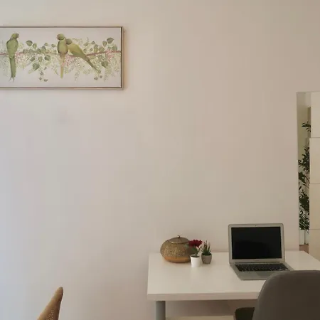 Apartment Chic 4-bed In Trendy Clerkenwell W Balcony And Walking Distance To Tube *