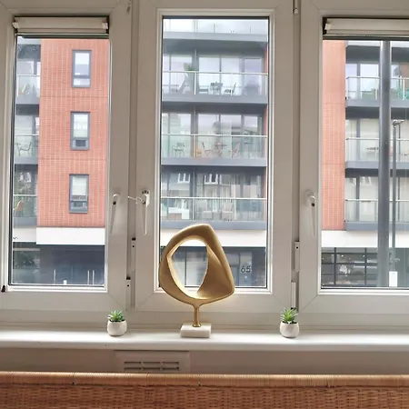 Chic 4-bed In Trendy Clerkenwell W Balcony And Walking Distance To Tube Apartment *
