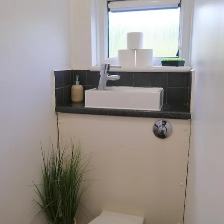 Apartment Chic 4-bed In Trendy Clerkenwell W Balcony And Walking Distance To Tube *