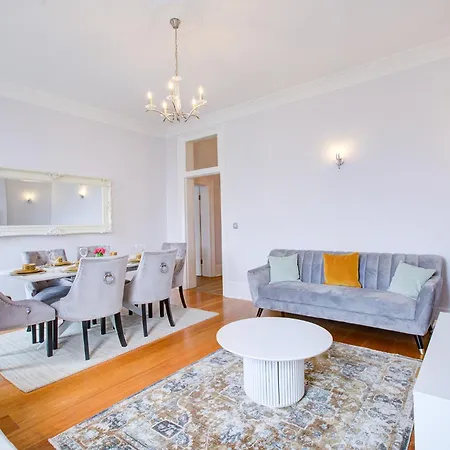 Hyde Park Apartment London