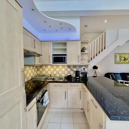 דירה Stunning 2br Flat In *
