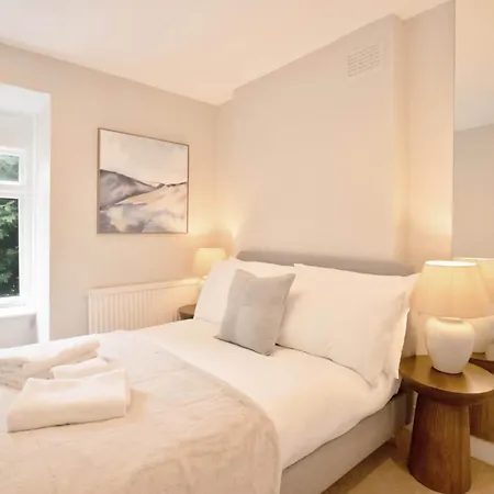 Apartment Primrose Hill Park London
