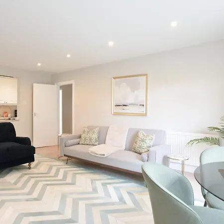 Primrose Hill Park Apartment London