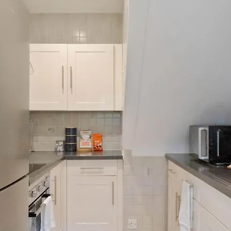 Primrose Hill Park Apartment London