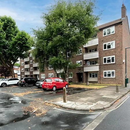 Apartment Pass The Keys Peaceful Zen With Parking Kew *