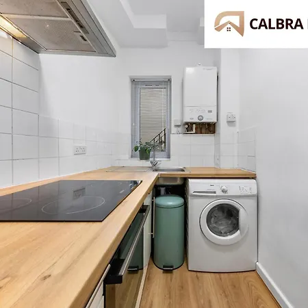 Retreat Apartment *