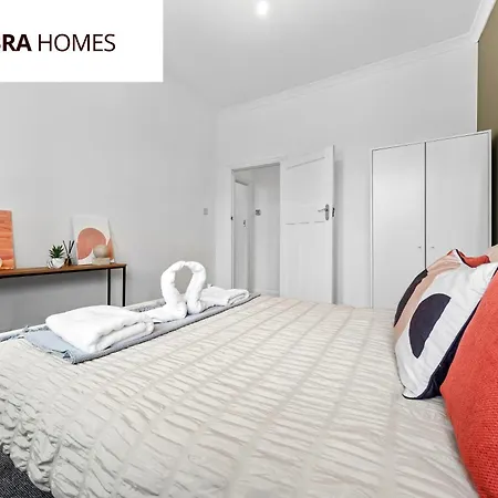 Apartment Retreat
