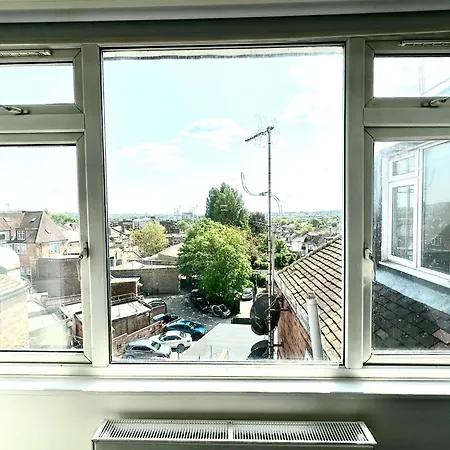 Appartamento Stylish Modern, Private Apartment,15 Mins To London Hendon
