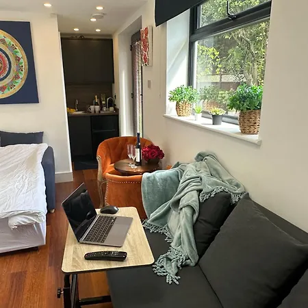 Guest house Bespoke Gallery *