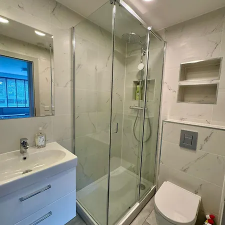 Homestay Goulden House D London