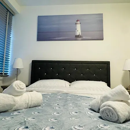 Homestay Goulden House D