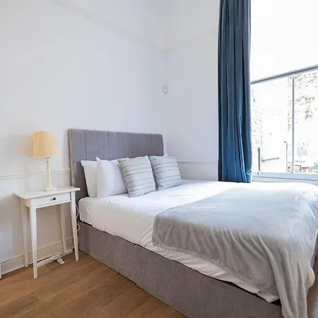 Apartment Gorgeous 3 B Edroom In Little Venice *
