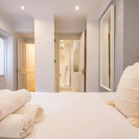 Gorgeous 3 B Edroom In Little Venice London
