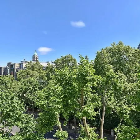 Renovu Premium Homes In Kensington Апартаменты