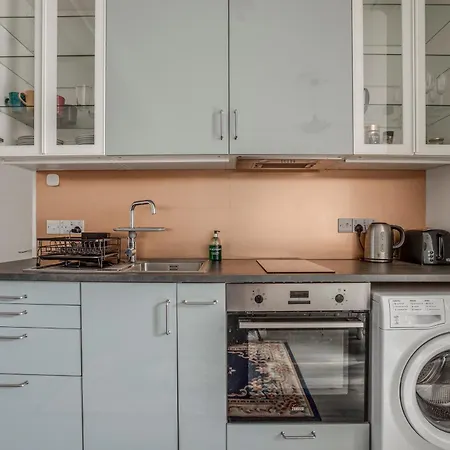 Apartamento Wimbledon 2 Bed Tennis & Travel Londres