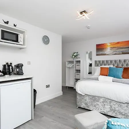 Serene Sydenham * London