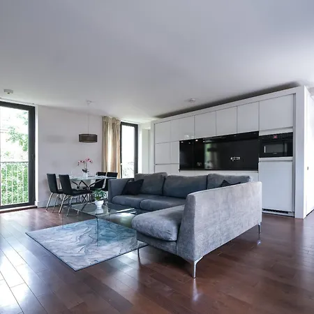 Apartment Modern Serviced 3 Minutes From Blackfriars Station *
