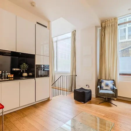 Apartment Modern Serviced 3 Minutes From Blackfriars Station