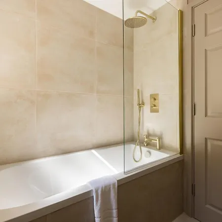 Apartment The Tyrwhitt Road Place - Lovely 2bdr Flat With Garden