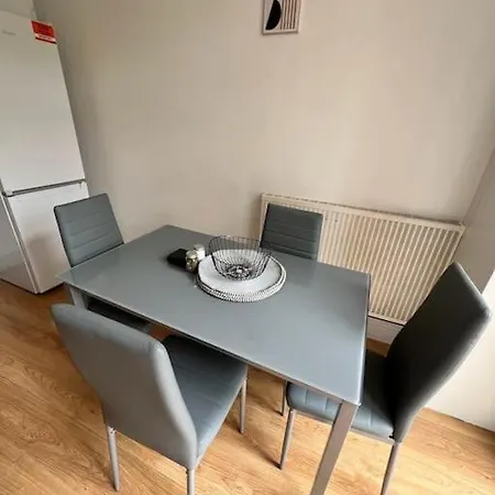 Spacious In Wandsworth *