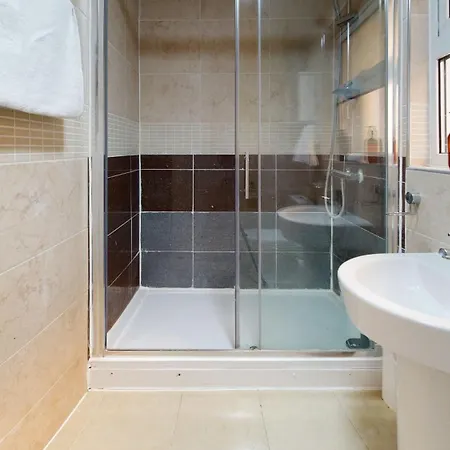 Apartment Large Dulwich 3 Bedroom Near Kings College Hospital *