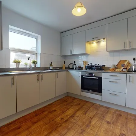 Apartment Large Dulwich 3 Bedroom Near Kings College Hospital London