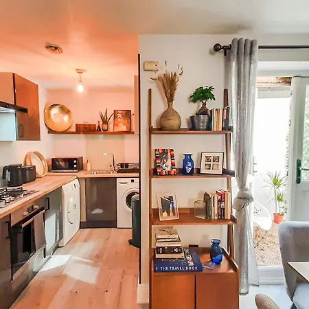 Apartment Stunning 2 Bedrooms