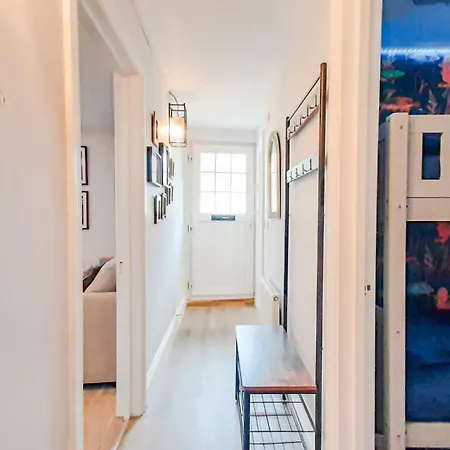 Stunning 2 Bedrooms * London