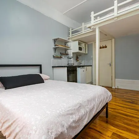 Private In Quirky Soho *