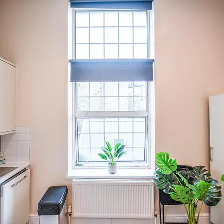 Apartamento Charming 2-bedroom Flat In Shepherd's Bush, Near Hammersmith Londres