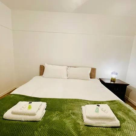 2bd Canarywharf Mile End Private Balcony Free Parking Londýn