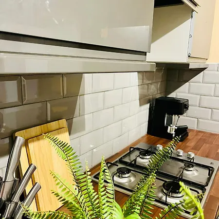 2bd Canarywharf Mile End Private Balcony Free Parking Apartmán