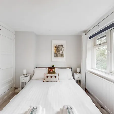 Pass The Keys Stylish Flat In West Hampstead * London