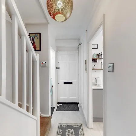 Apartment Pass The Keys Stylish Flat In West Hampstead *