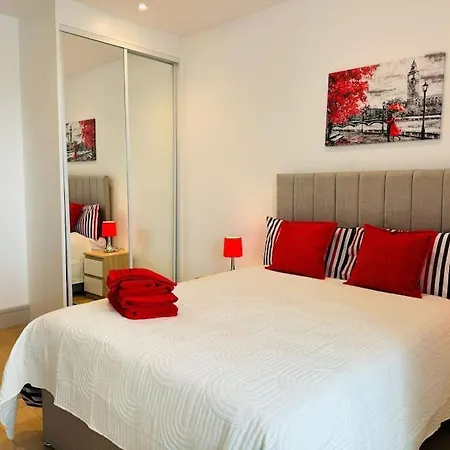 Cosy London Luxury דירה Pinner