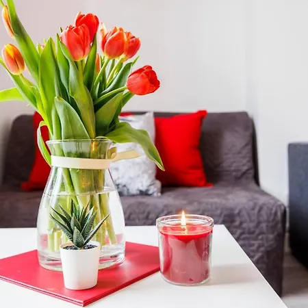 12 Bed Charming And Bright Flat London