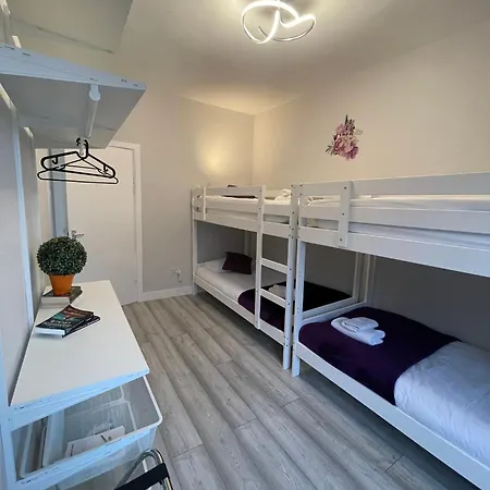 Chamberlayne 5*