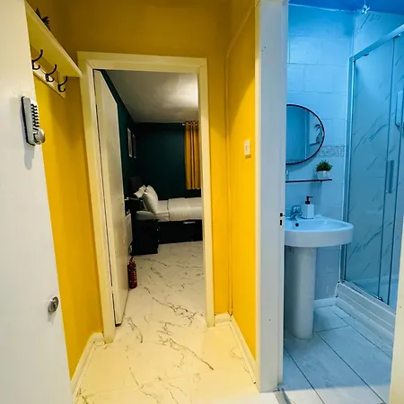 Private Flat In 1190 Apartamento *