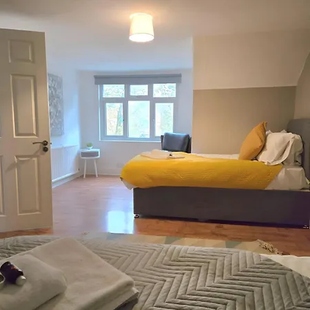 Apartment Large Dulwich 3 Bedroom Near Kings College Hospital London