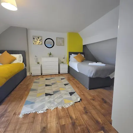 Large Dulwich 3 Bedroom Near Kings College Hospital