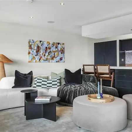Stunning Shoreditch Penthouse London