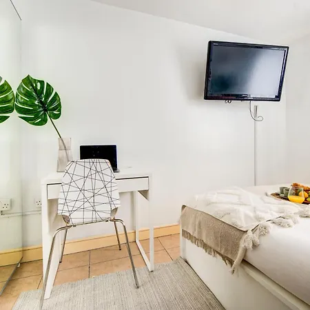 East Tower Bridge Apartment London