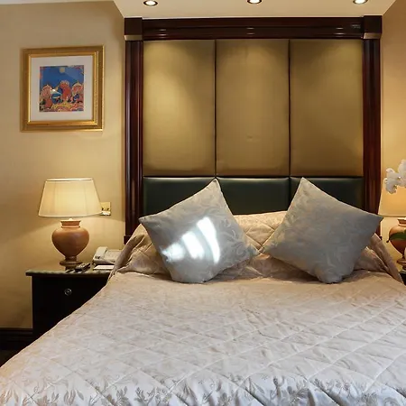 Hotel The Premier Notting Hill 4*