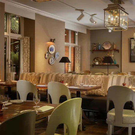 St. Ermin's Hotel, Autograph Collection London